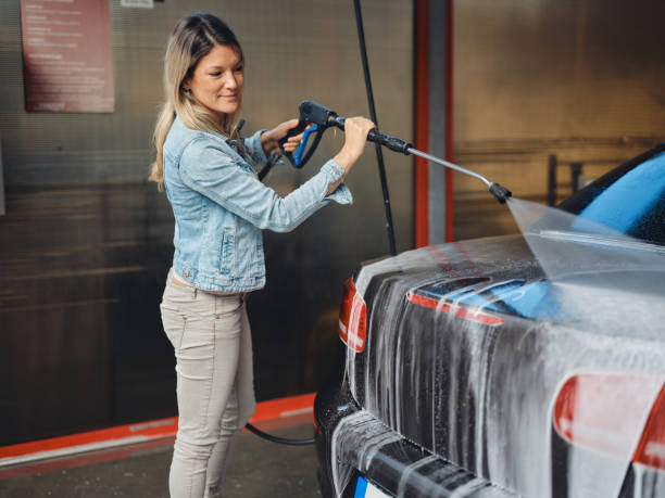 Pressure Washing Contractors in Buckner, KY